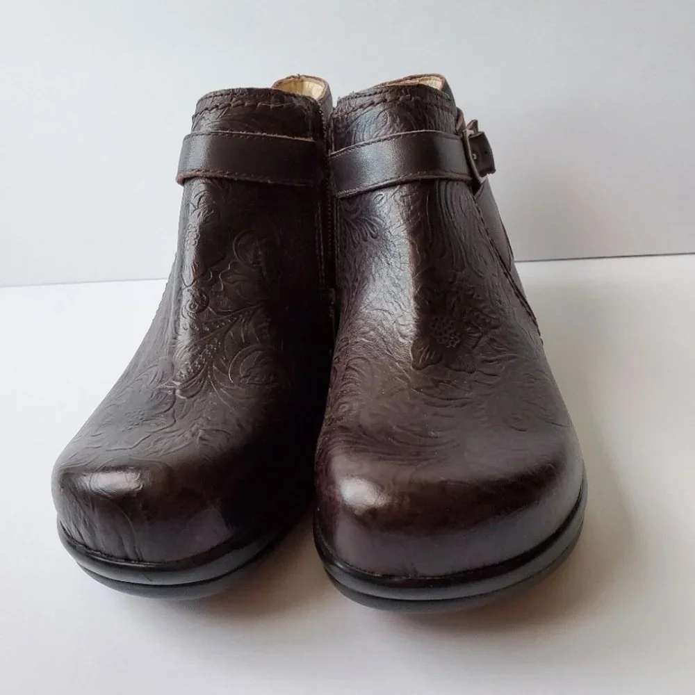 New Alegria Dylan Molasses Tooled Boots